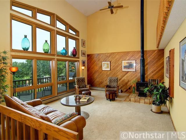 2845 Highview Ter, Eagan, MN 55121