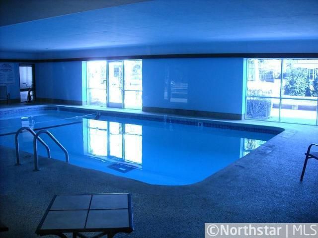 6450 York Ave #319, Edina, MN 55435