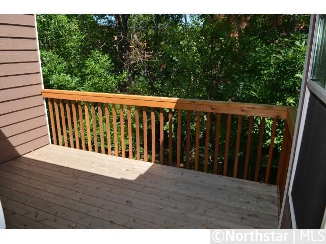 2782 Quebec Ct, Little Canada, MN 55117