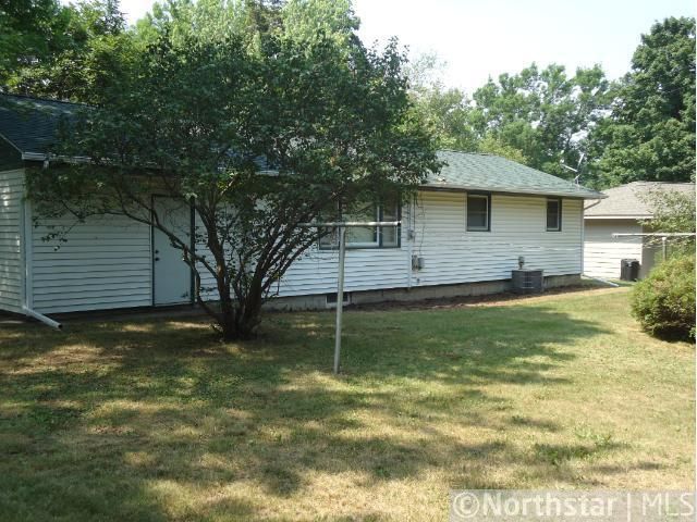 924 Carol Dr, Red Wing, MN 55066