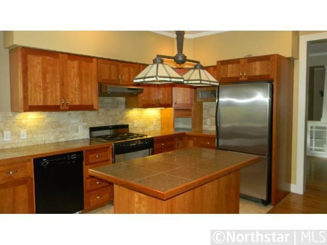 3945 Hillcrest Rd, Wayzata, MN 55391