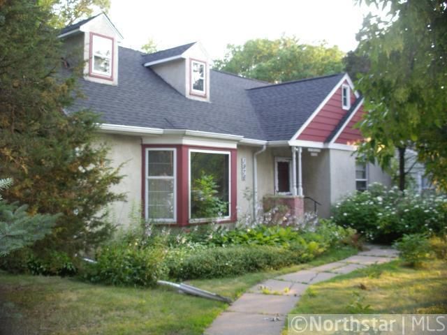 1976 Larpenteur Ave E, Saint Paul, MN 55109