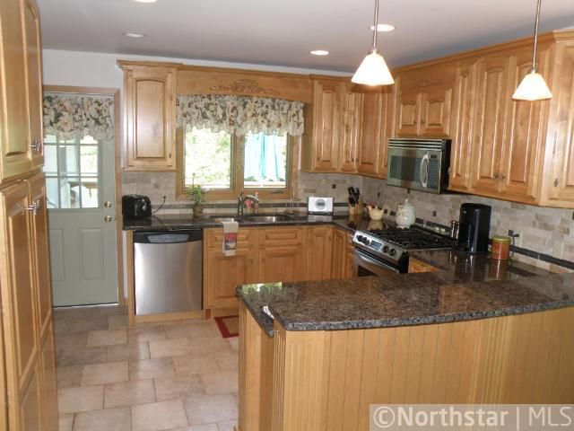 8895 Reitz Lake Rd, Waconia, MN 55387