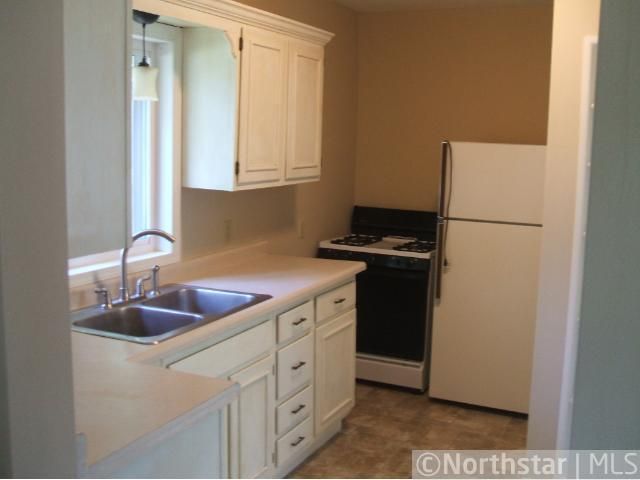 146 Richmond St E, South Saint Paul, MN 55075