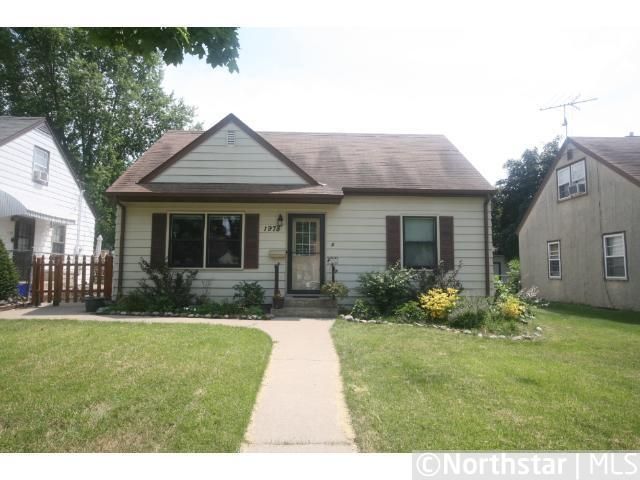 1978 Montana Ave E, Saint Paul, MN 55119
