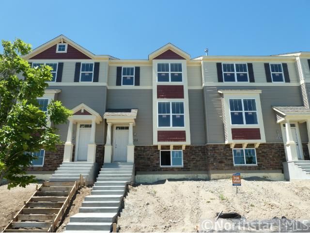 8331 Norwood Ln, Osseo, MN 55369