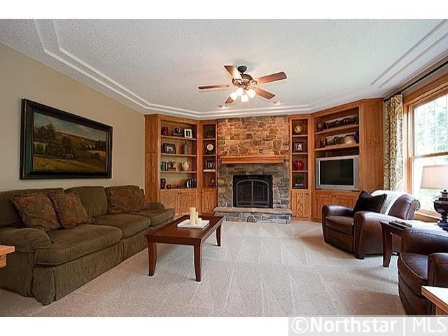 4002 105th Trl N, Brooklyn Park, MN 55443