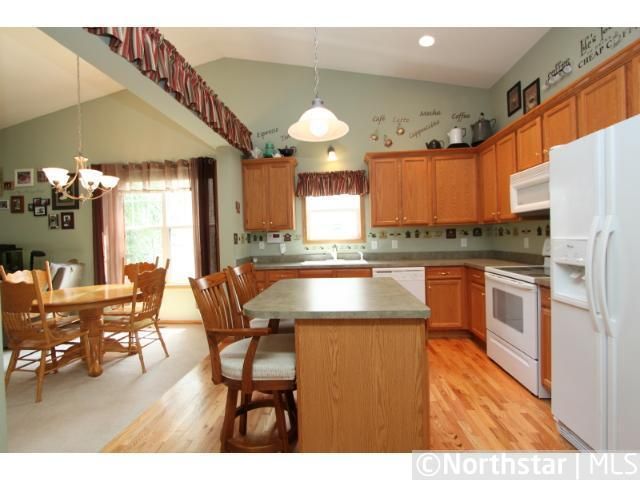 13127 Aberdeen St NE, Blaine, MN 55449