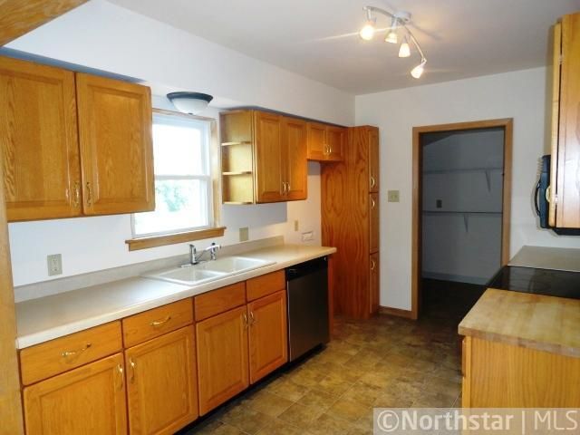 169 Moreland Ave E, West Saint Paul, MN 55118