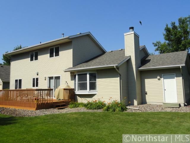 7461 Chesham Ln, Woodbury, MN 55125