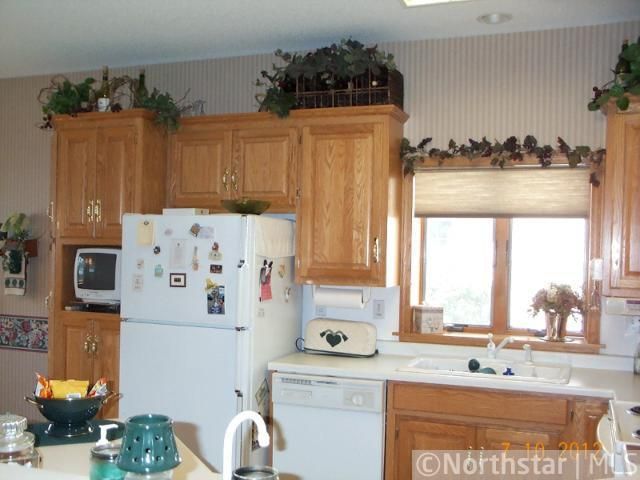 144 Bluebird Ln, Clearwater, MN 55320