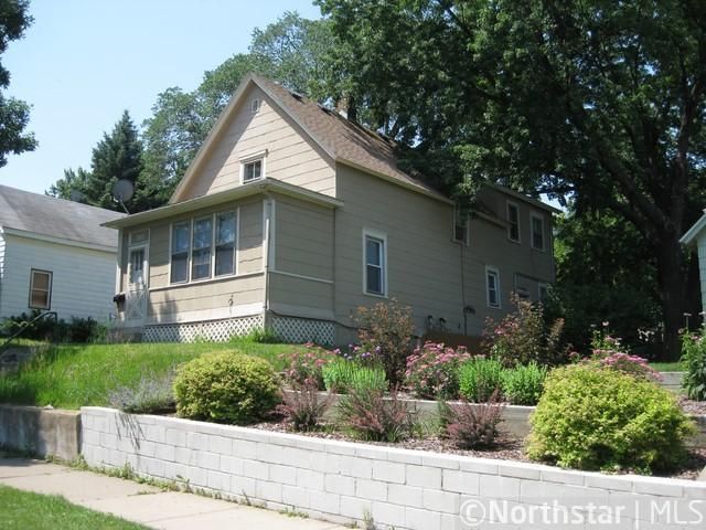 985 Livingston Ave, West Saint Paul, MN 55118