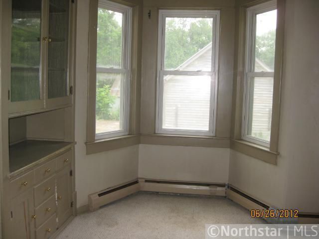 308 S 7th St, Henderson, MN 56044