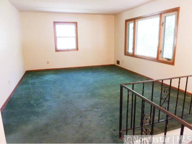 616 80th Ave NE, Spring Lake Park, MN 55432