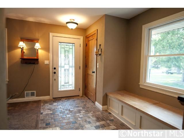 451 Maple St NE, Spring Lake Park, MN 55432