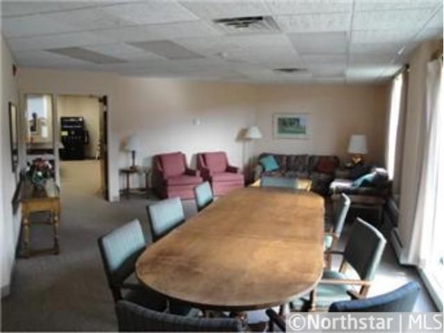 1425 W 28th St #103, Minneapolis, MN 55408