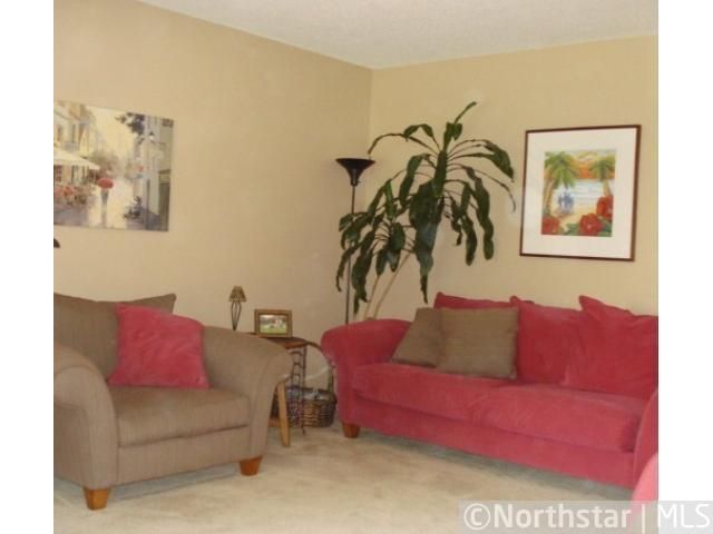 5966 Highview Pl, Shoreview, MN 55126