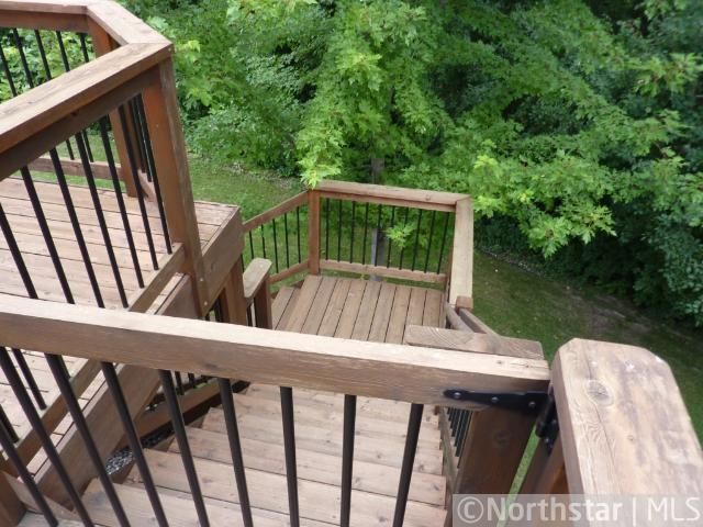 1631 Oakbrooke Dr, Eagan, MN 55122