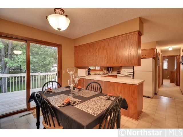 301 Oak Dr, Norwood Young America, MN 55397