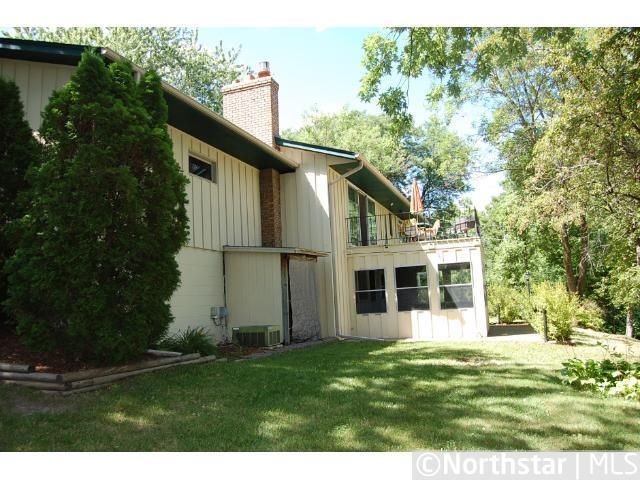 1782 Richard Cir, West Saint Paul, MN 55118