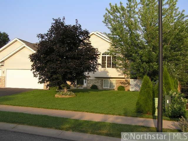 17849 Tyler St NW, Elk River, MN 55330