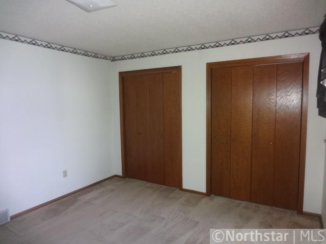 307 Aster Dr, Northfield, MN 55057