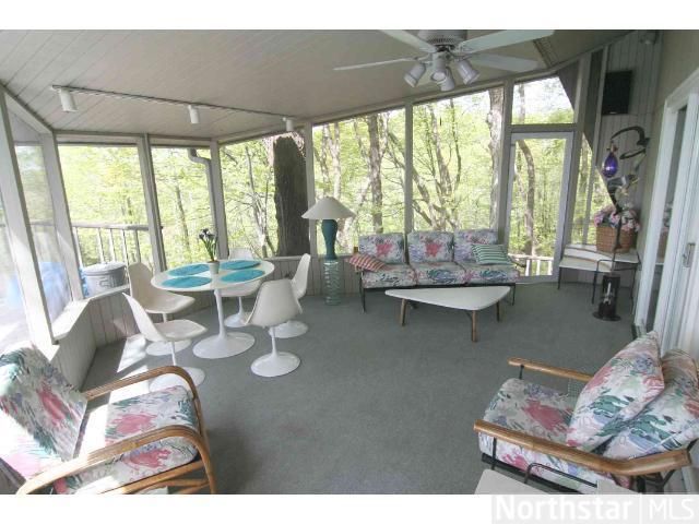10300 Mandan Cir, Chaska, MN 55318