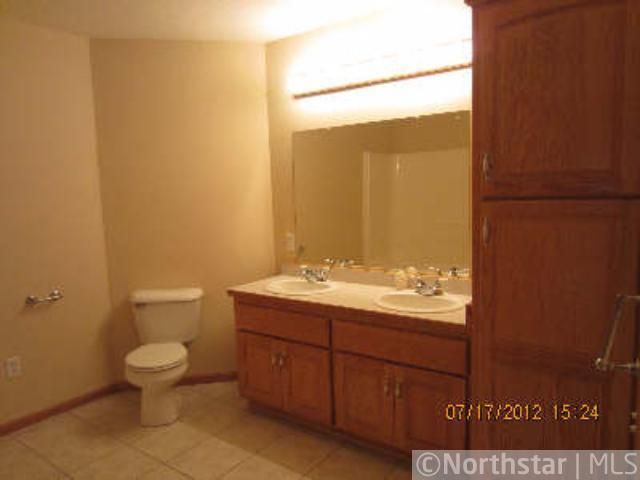 4937 358th St, North Branch, MN 55056