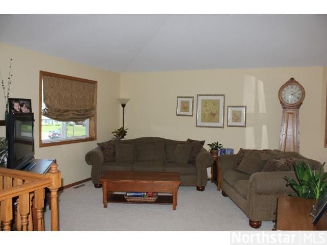 1821 Eastern Star Loop, Sauk Rapids, MN 56379