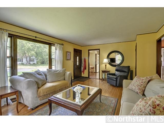 4231 Oak Drive Ln, Minnetonka, MN 55343