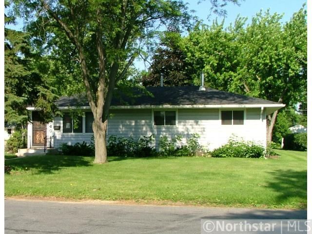 8940 11th Ave S, Bloomington, MN 55420
