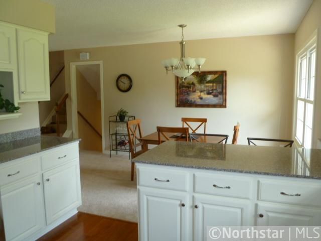 7709 Sugarloaf Trl, Brooklyn Park, MN 55444