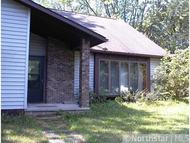 1021 Apple River Ct, Amery, WI 54001