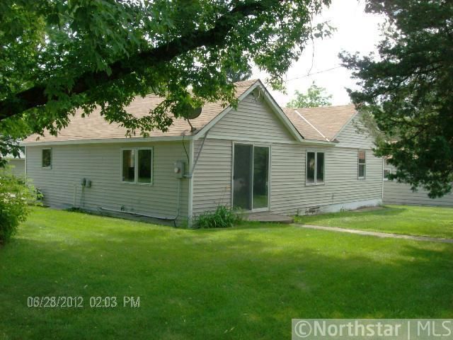 801 9th St N, Princeton, MN 55371