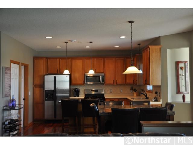 6736 Olive Ct N, Maple Grove, MN 55311