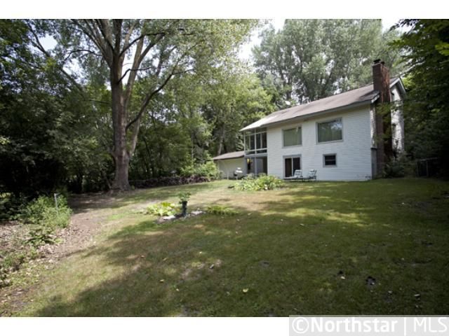5330 Vine Hill Rd, Excelsior, MN 55331