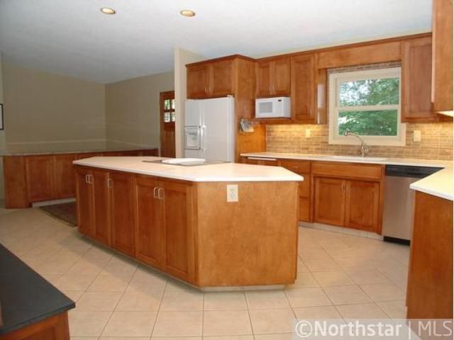 25320 Cedar Ln, New Prague, MN 56071