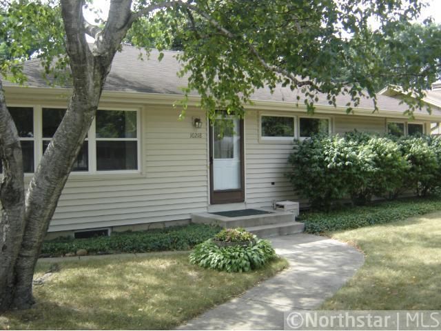 10218 Xerxes Ave S, Bloomington, MN 55431