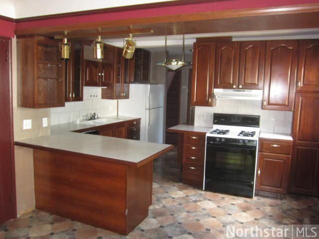 3320 44th Ave S, Minneapolis, MN 55406