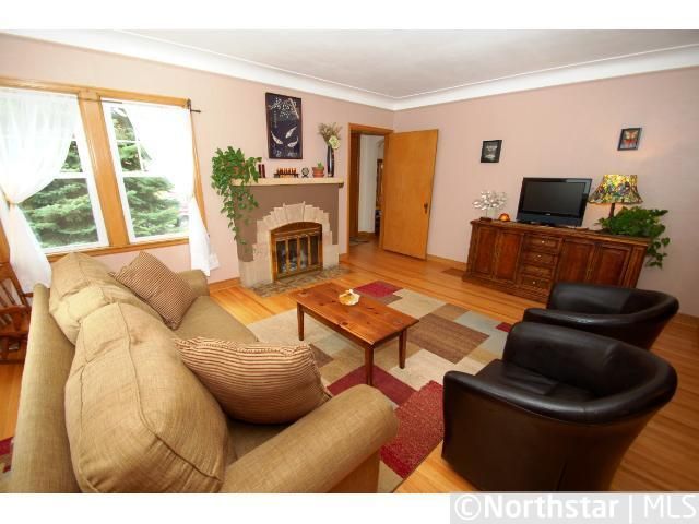 2711 Benjamin St NE, Minneapolis, MN 55418