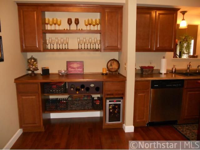 8581 134th St W, Apple Valley, MN 55124