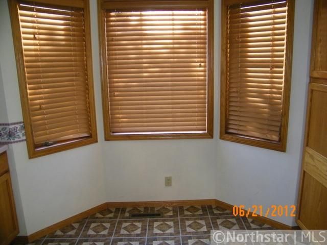 7795 Havenwood Cir, Woodbury, MN 55125
