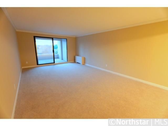 6400 York Ave S #603, Edina, MN 55435