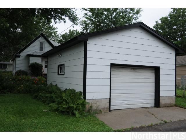 1813 Clear Ave, Saint Paul, MN 55119