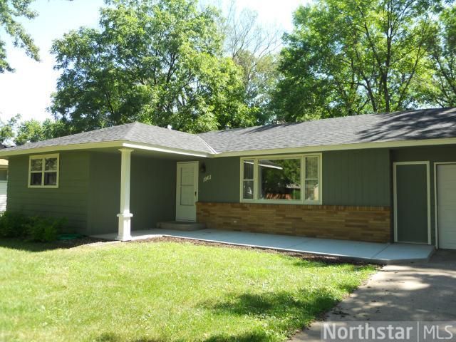 1967 Manor Ln, Hastings, MN 55033