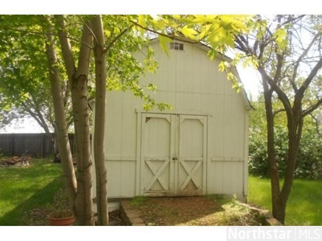 13967 Tulip St NW, Andover, MN 55304