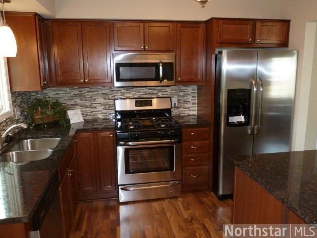 4585 Horizon Cir, Eagan, MN 55123