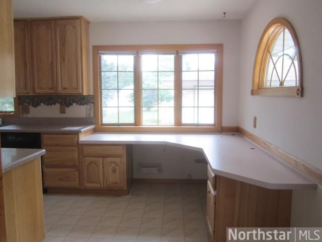 11207 Arrowhead St NW, Coon Rapids, MN 55433