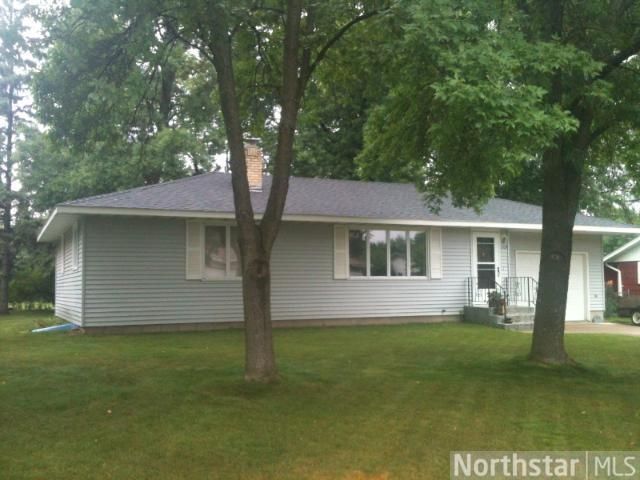 1109 12th St S, Saint Cloud, MN 56301