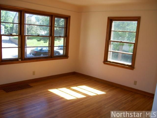 1036 43rd Ave NE, Columbia Heights, MN 55421